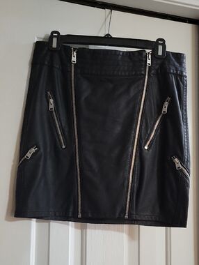 Express Black Faux Leather Mini Skirt with Silver Zipper Details